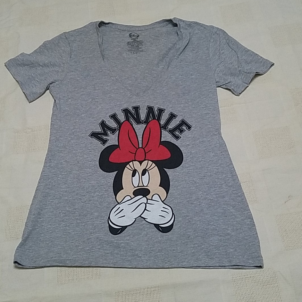 Minnie Mouse v neck t shirt